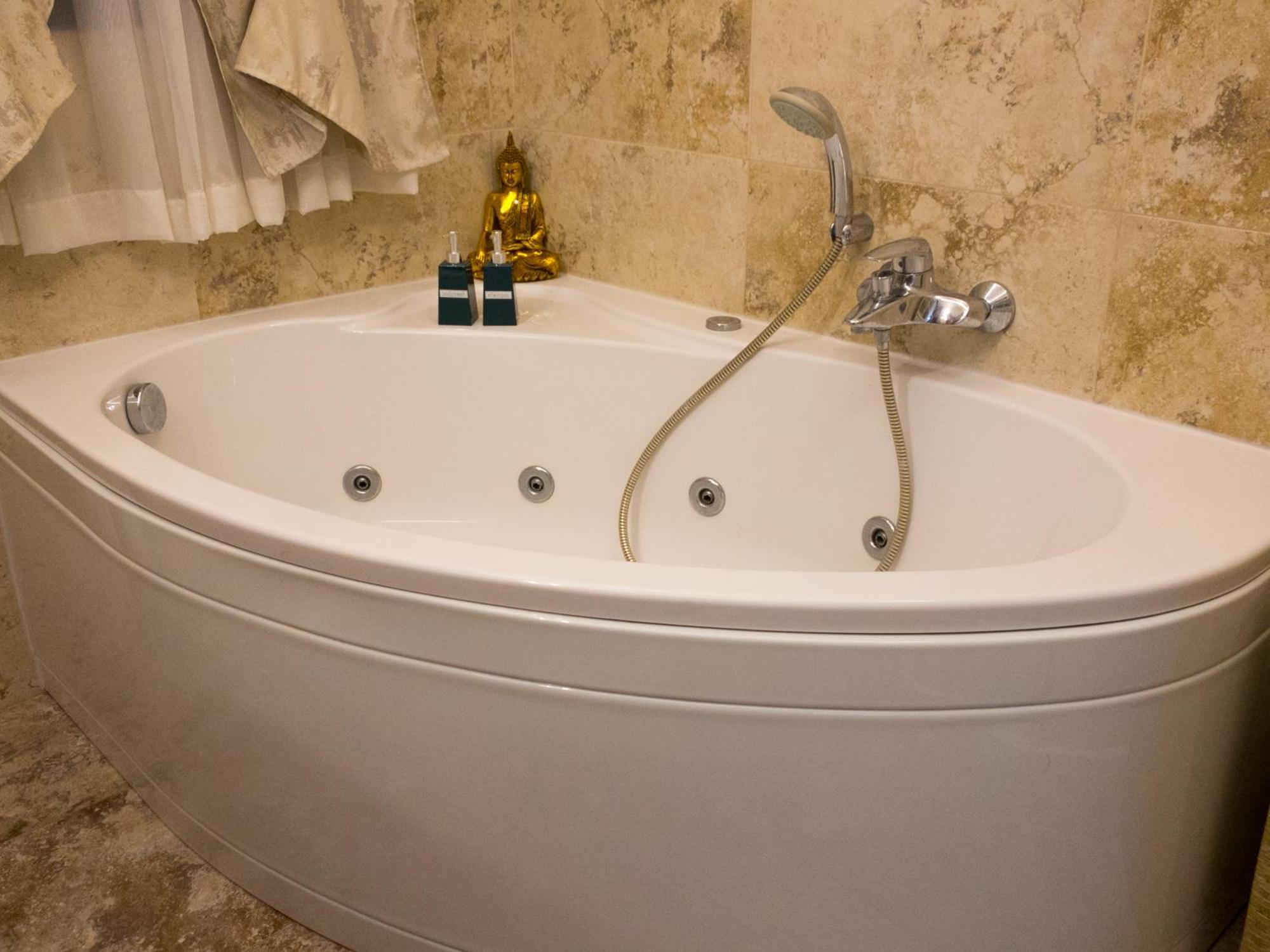 Kimray Boutique - Indulge In Comfort, Embrace Tranquility * Marsaskala