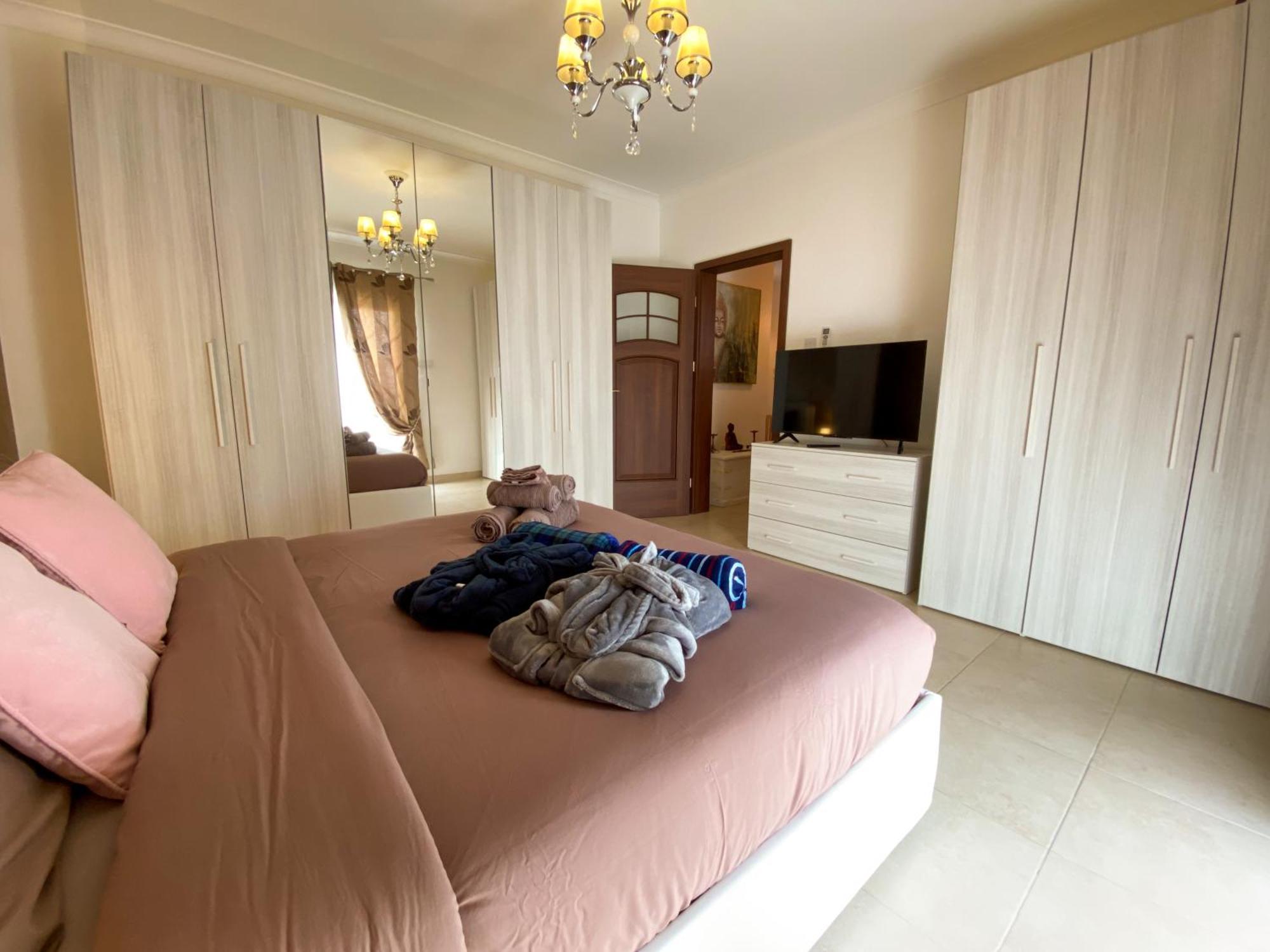 Apartment Kimray Boutique - Indulge In Comfort, Embrace Tranquility Marsaskala