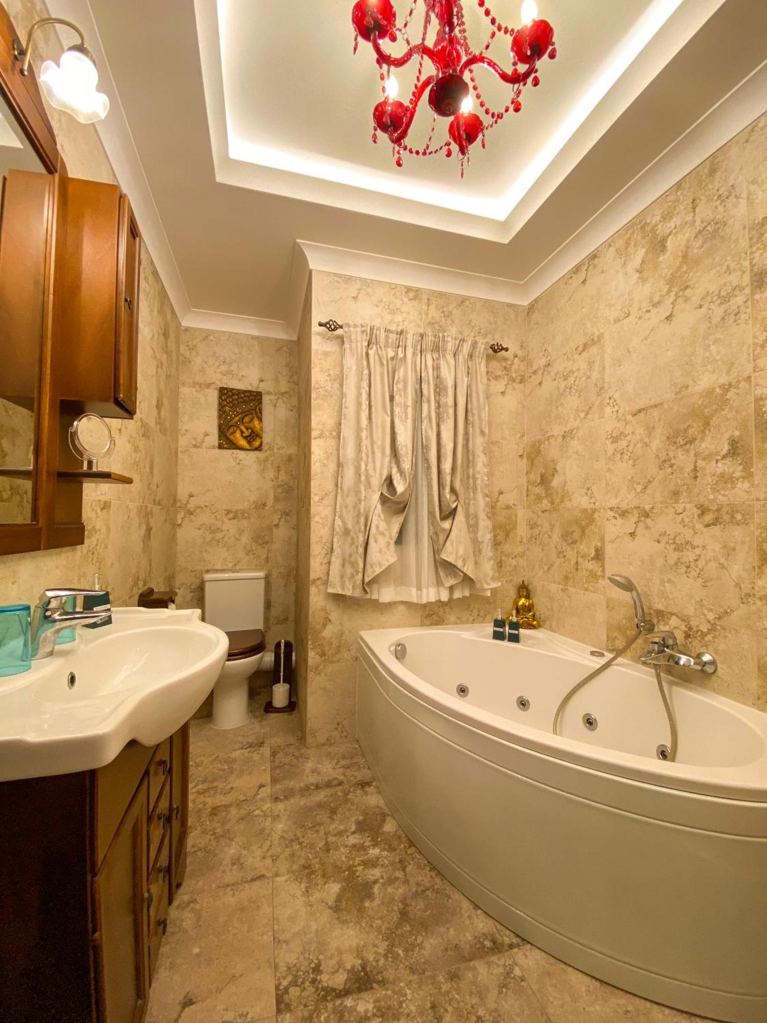Kimray Boutique - Indulge In Comfort, Embrace Tranquility Marsaskala